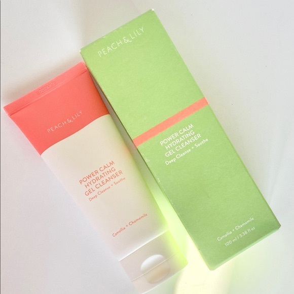 Peach & Lily Power Calm Hydrating Gel Cleanser - Picture 6 of 7